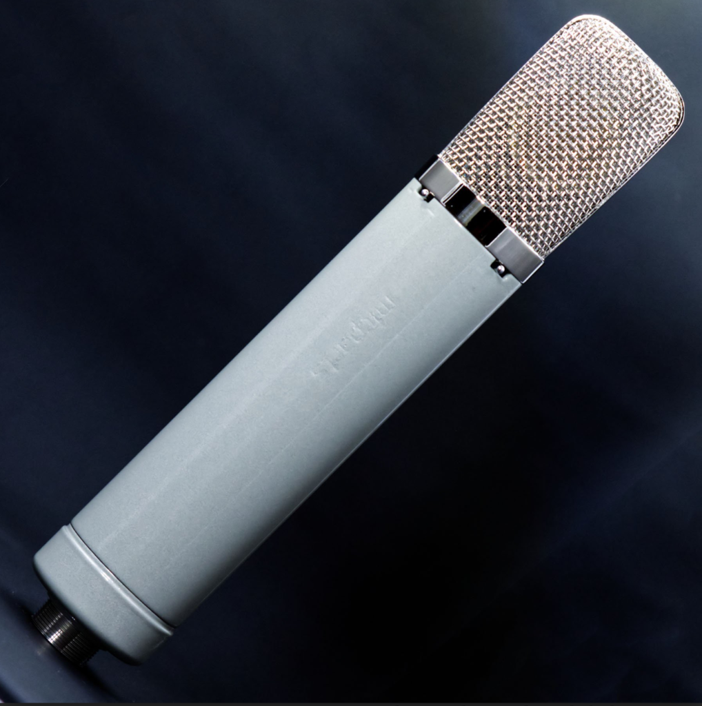 Pristine recreation of the Telefunken ELA M251